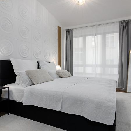 Highlife Apartment One Wiesbaden Wilhelmstrasse Exterior photo